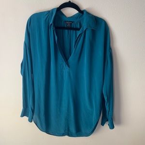 Moda International 100% silk blouse